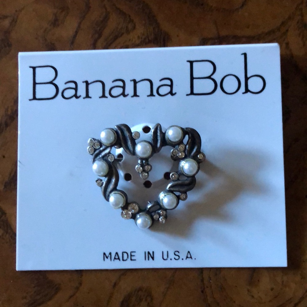 Vintage Banana Bob Pearl and Crystal Heart Pin New!  Never Worn!